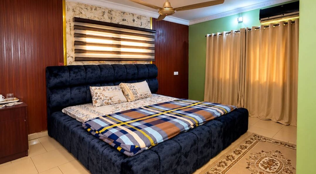 2 Bedrooms Apartment